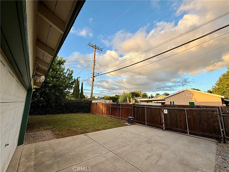 7002 Aura Ave — Photo 18