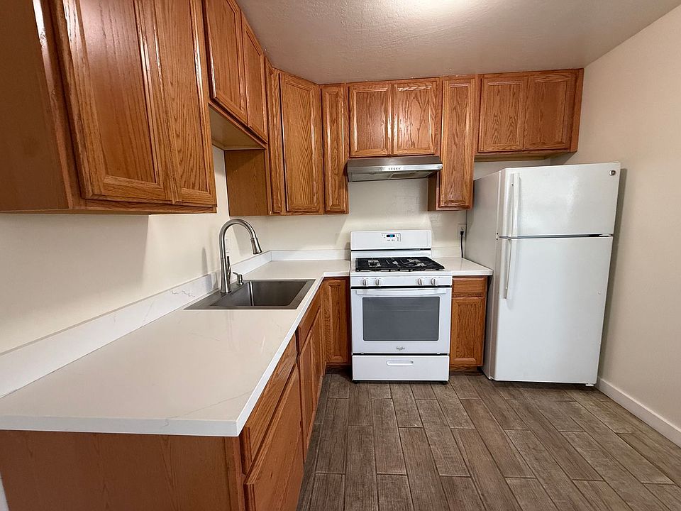 1st image of 1308-1310 Leafwood Dr #6