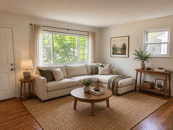2nd image of 415 Caroline Ave