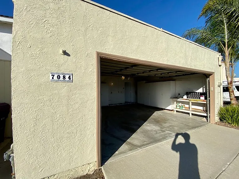 7084 Island Village Dr — Photo 22