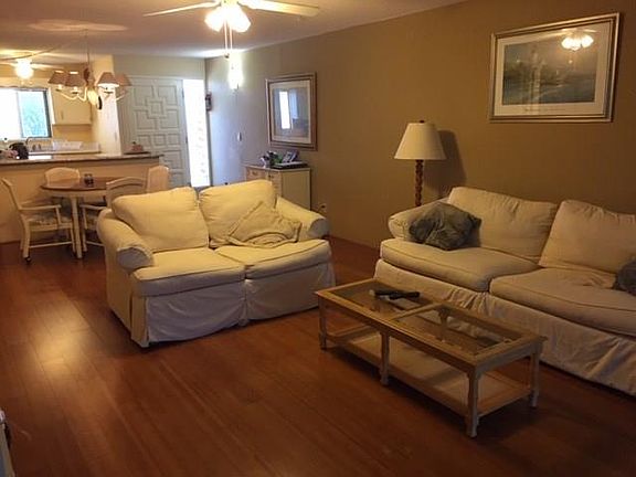 3rd image of 1501 NE 13th Ter APT H16