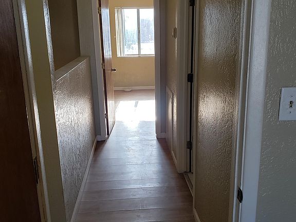 3rd image of 1130 1/2 Plain St
