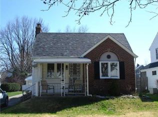 489 Fallis Rd, Columbus, OH 43214