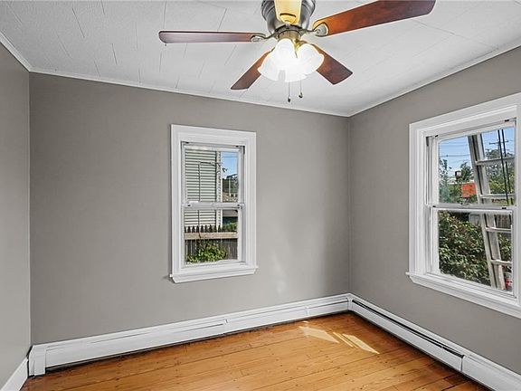 5th image of 4 Pond St