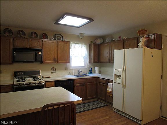 4th image of 5198 Liberty Ln Unit 5198-A