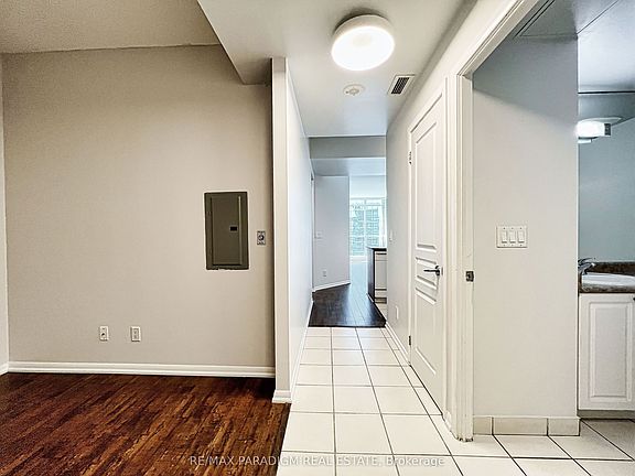 3rd image of 18 Yonge St #3713