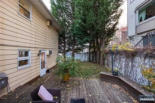 1462A River Rd #1 — Photo 13