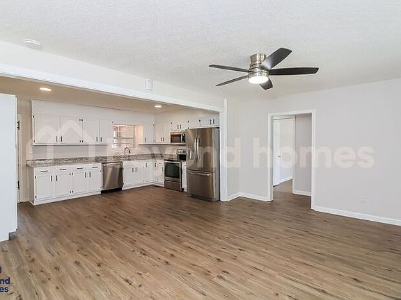 4th image of 120 Passons Rd