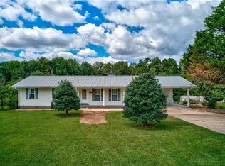 6135 Bannister Rd, Cumming, GA 30028