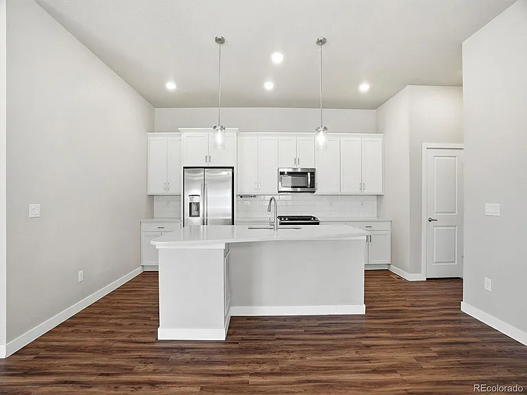 12565 Lake Terrace Ln — Photo 5