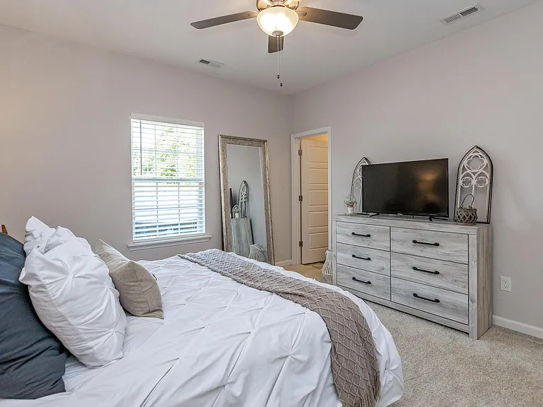 144 McCowans Ferry Aly — Photo 14