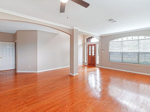 5th image of 2506 Ivanridge Cir