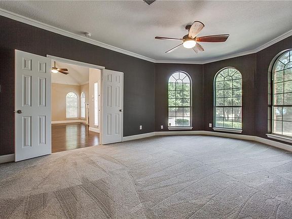 5th image of 3800 Shumard Oak Dr