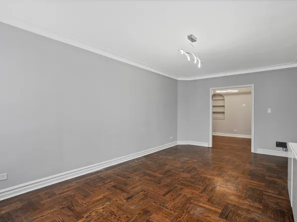 1900 Quentin Road image 6 of 18