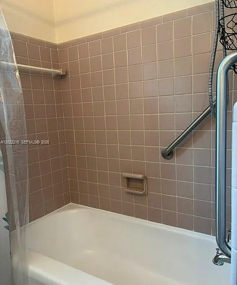 6215 SW 20th St — Photo 20