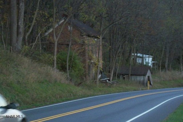 2nd image of 311 Sunnyside Rd