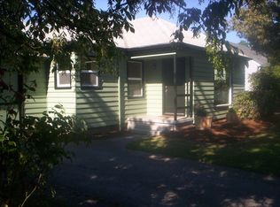 9223 SE Morrison St, Portland, OR 97216