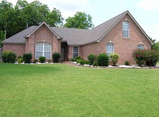 3139 Via Lopez Dr, Memphis, TN 38133