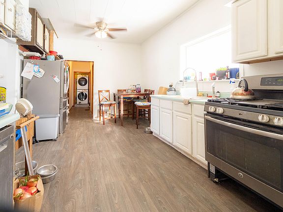 5th image of 1238 Court St