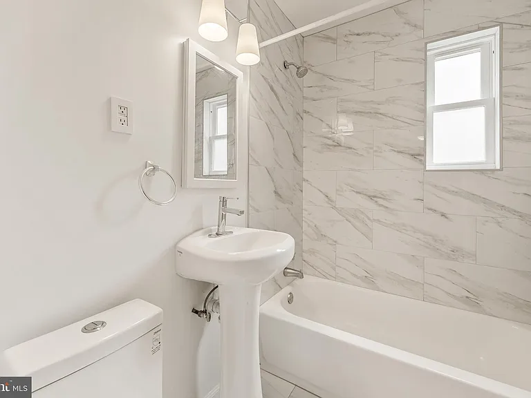 11809 Timber Ln — Photo 13