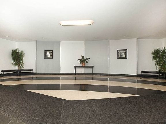 5th image of 530 W 236th St APT 1C