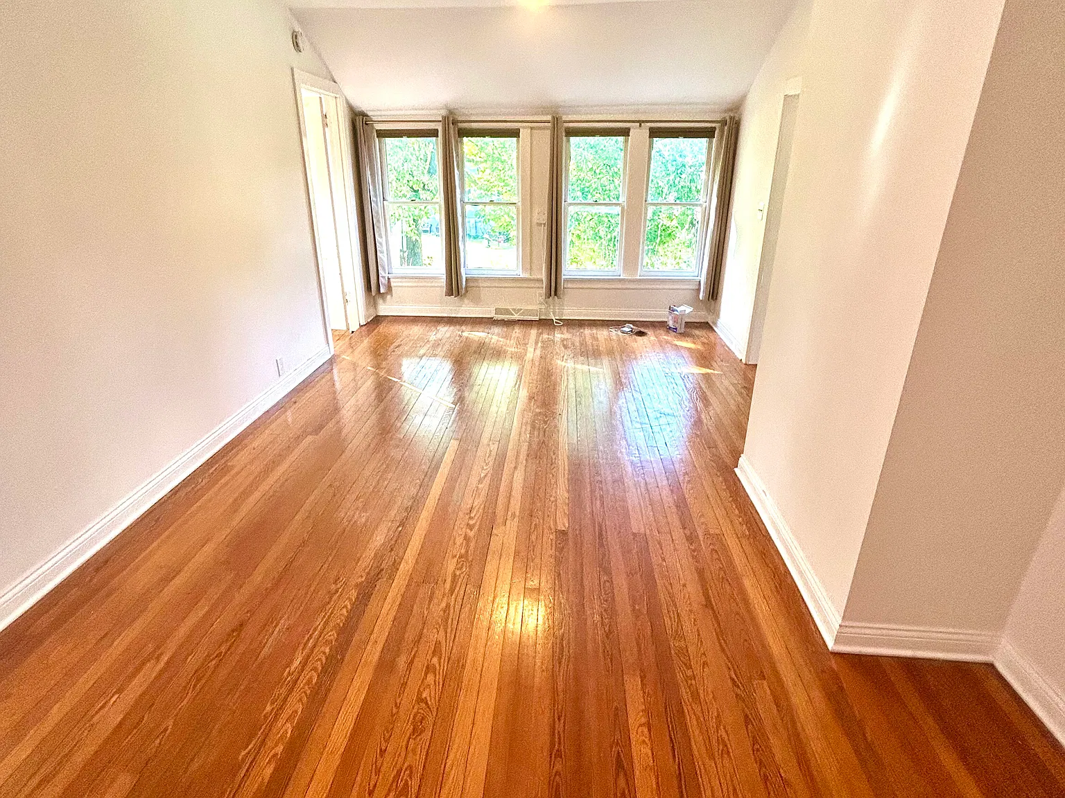 706 S Maple Ave — Photo 1