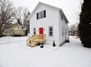 607 W Riddle Ave, Ravenna, OH 44266