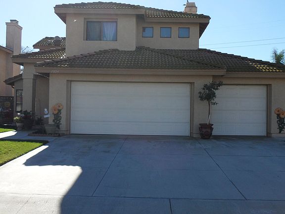 2nd image of 2804 E Chaparral St