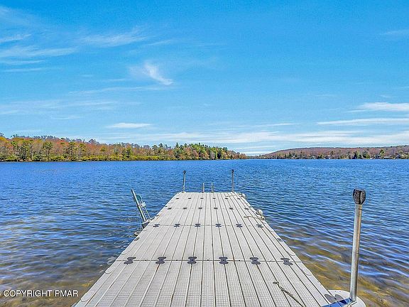5th image of 71 Lake Dr