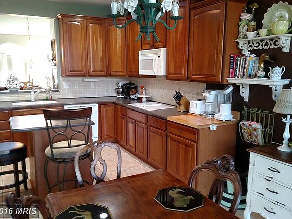 5th image of 300 Lauren Hill Ct #0