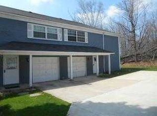 13658 Oakbrook Dr #3658, North Royalton, OH 44133