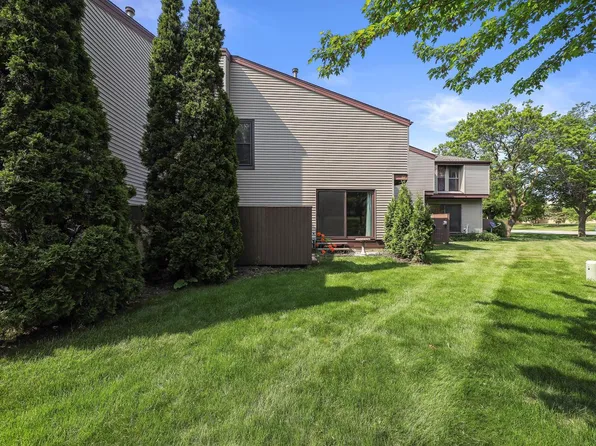 5141 South 13th STREET #E, Milwaukee, WI 53221