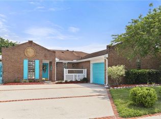 7671 Branch Dr, New Orleans, LA 70128