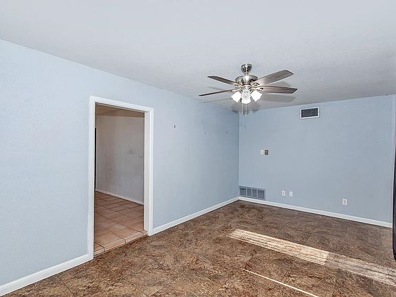 5th image of 2063 S 6th Ave