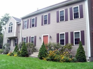5 Old Taunton St, Plainville, MA 02762
