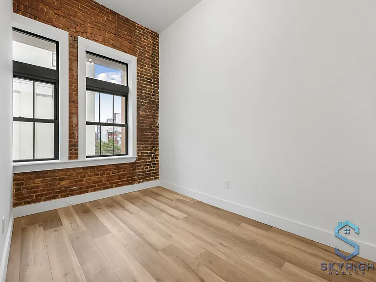 36 Howard Ave #4D — Photo 14