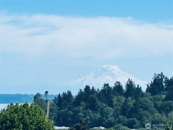 170 Harbor Sq Loop NE #A-411, Bainbridge Island, WA 98110