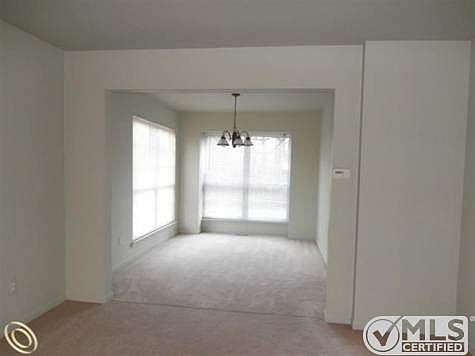 Formal Dining Room.JPG
