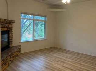 211 N Shasta Ave #H-A, Eagle Pt, OR 97524