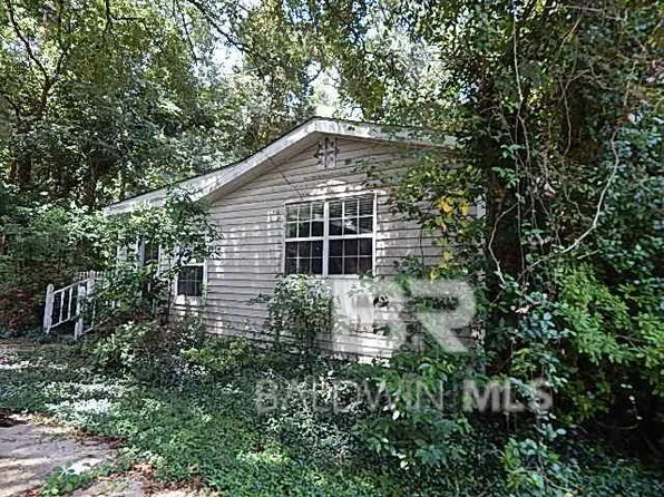 520 Volanta Ave, Fairhope, AL 36532