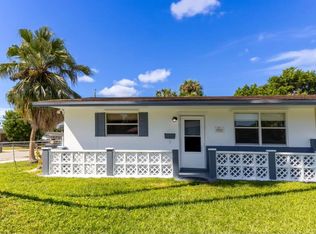 1953 SW 68th Ter, North Lauderdale, FL 33068