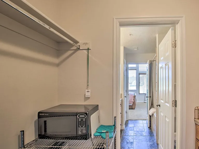 3524 N Fox Run Dr #1 — Photo 27