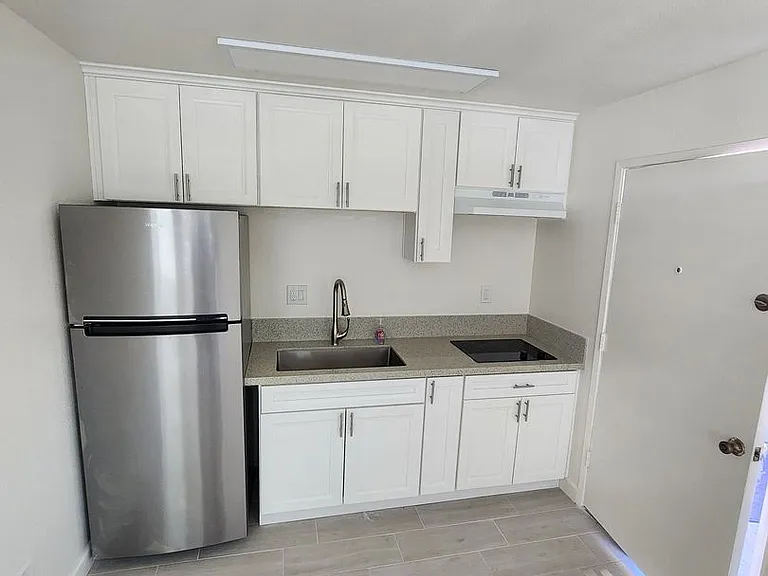 4472 & 4484 Felton St — Photo 3