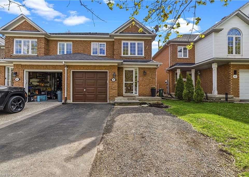 1st image of 39 Harnesworth Cres