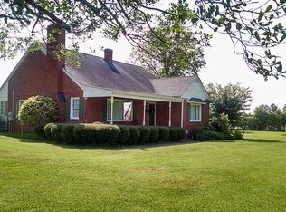 1596 F M Cartret Rd, Whiteville, NC 28472