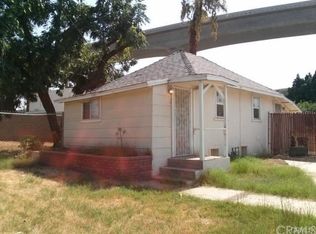 2022 Down St, Riverside, CA 92507