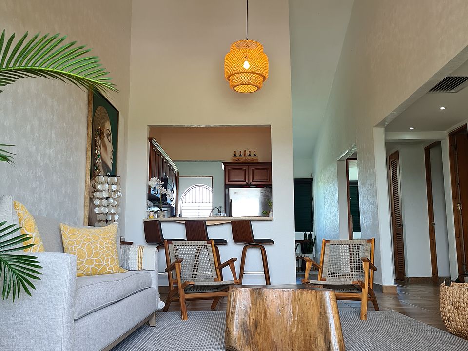 High ceilings and tropical dreams. 
The art of open-concept living. 
Seamless indoor-outdoor flow. 
Architectural elegance in the tropic.