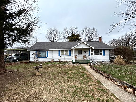 2nd image of 820 2nd Street