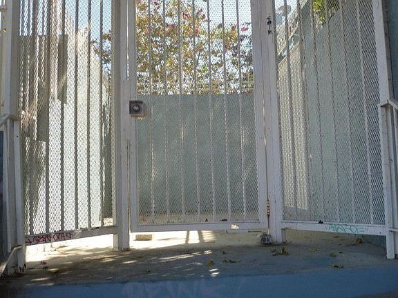 5th image of 15106 Nordhoff St Unit 11