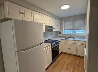 6238 69th Pl FLOOR 2, Middle Village, NY